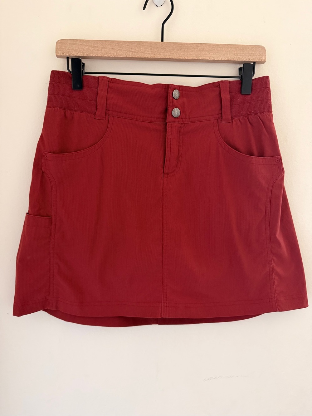 Title Nine Clamber Hiking Climbing Skort Burgundy Red 4 Outdoor Workout Yoga